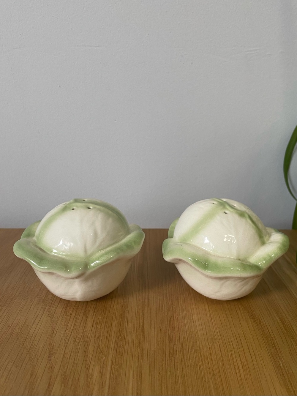 Vintage Holland Mold Ceramic Cabbage Salt and Pepper Shaker Set